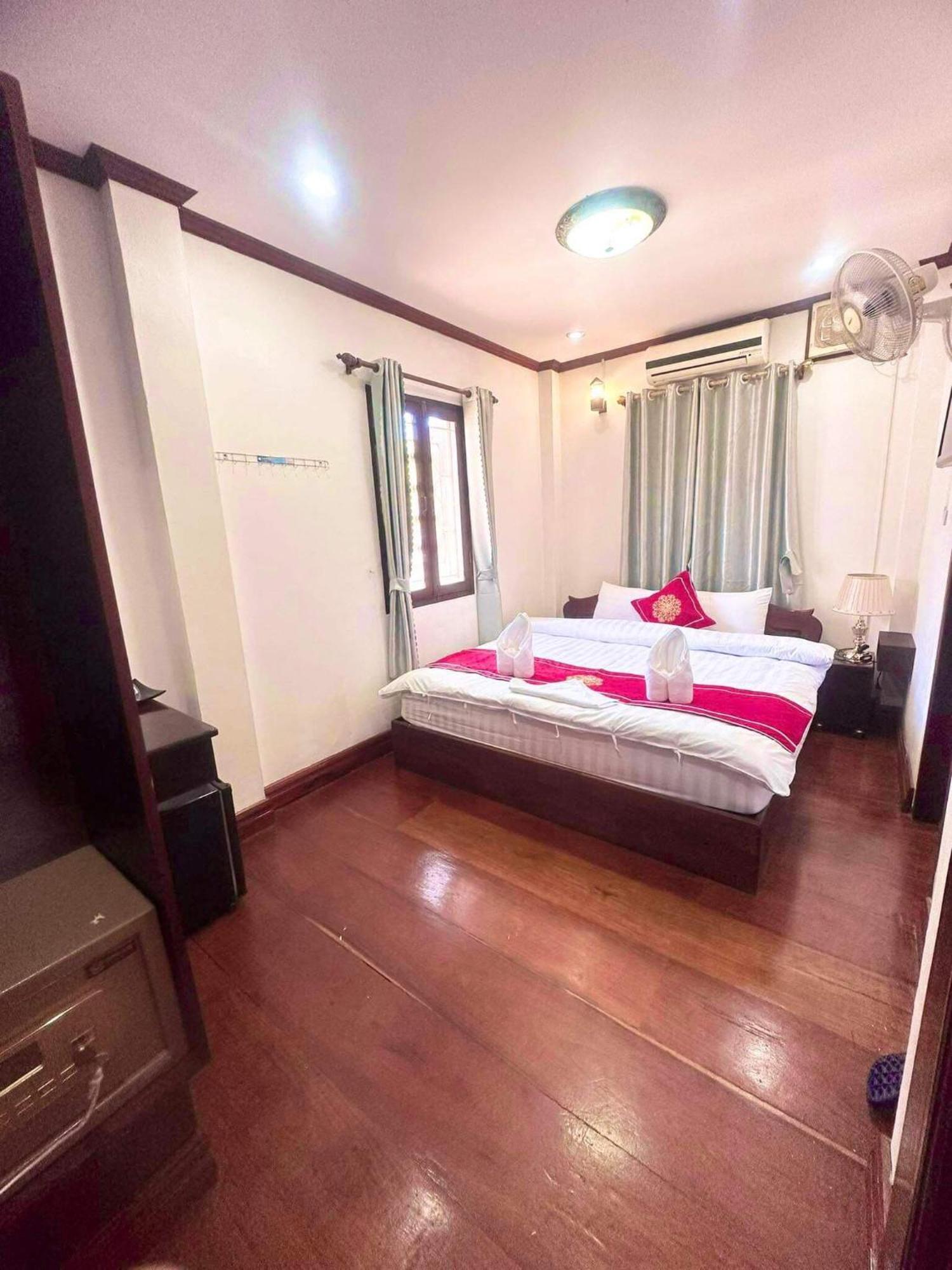 Xuan Keo Place House 2 ルアンパバーン エクステリア 写真
